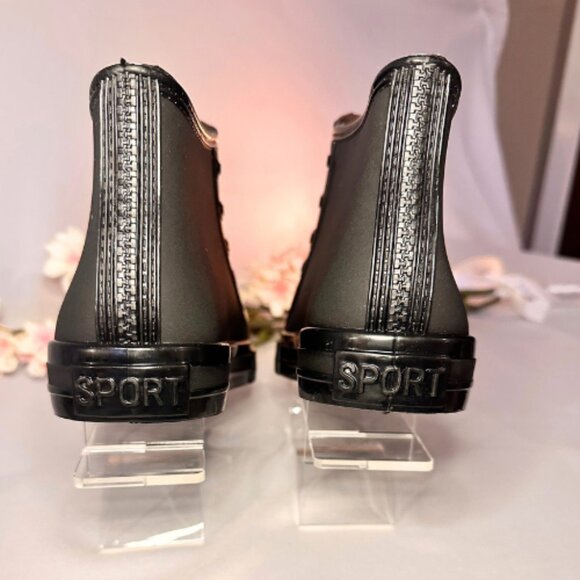 Black, Waterproof Sneakers NWOT - Picture 6 of 11